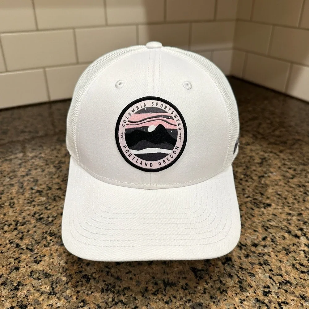 Columbia Sportswear Trucker Hat  Adjustable White Portland Oregon Patch